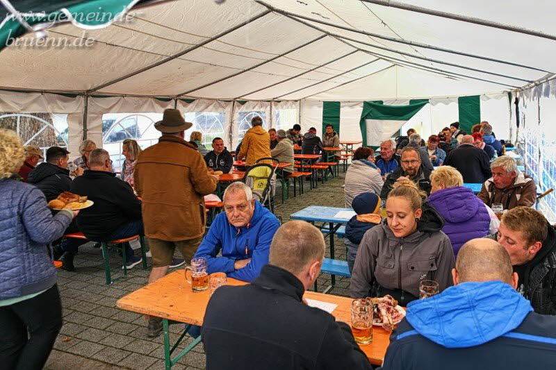 Eisbeinessen auf der grnen Wiese 13.09.2024