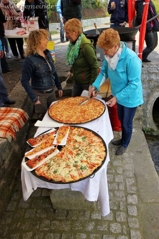 Frhlingsfest auf dem Dorfplatz 01.05.2016