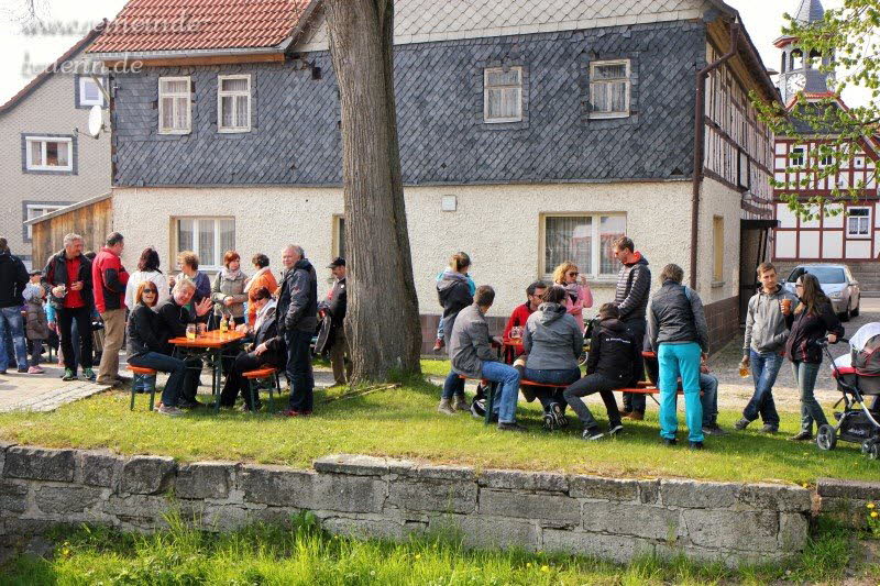 Frhlingsfest auf dem Dorfplatz 01.05.2016