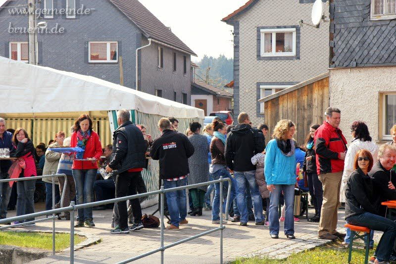 Frhlingsfest auf dem Dorfplatz 01.05.2016